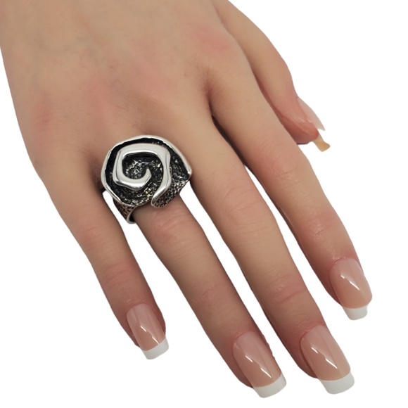 Silpada Sterling Silver Swirl Ring Size 8 #17521 - Picture 7 of 8